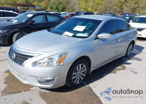 2015 Nissan Altima 2.5 S из США, поврежденный, VIN 1N4AL3AP6FN872399